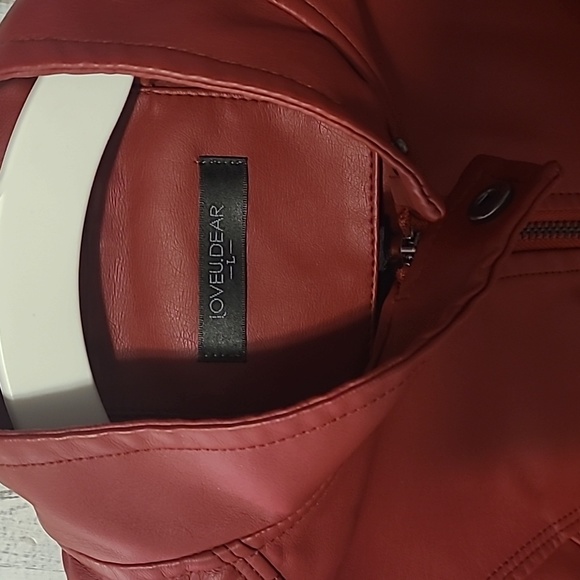 Jacket - Picture 2 of 8